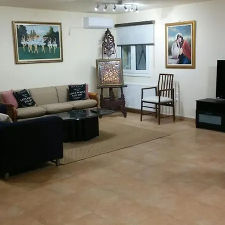 Lovely 2-bedroom At Greek Riviera * Mesochorion (Evrytania)
